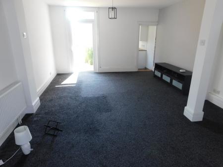 3 bedroom Terraced House to let in Cavour Road, Sheerness, ME12