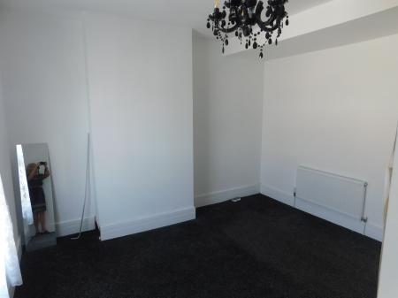 3 bedroom Terraced House to let in Cavour Road, Sheerness, ME12
