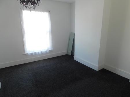 3 bedroom Terraced House to let in Cavour Road, Sheerness, ME12