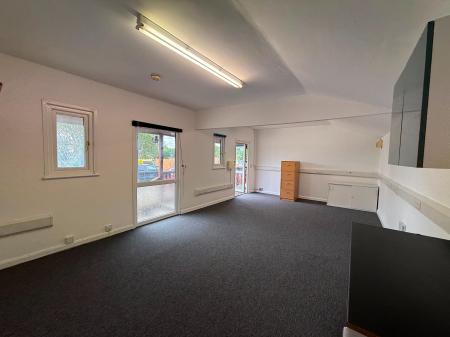 1 bedroom Office to let in College Road, Swanley, BR8