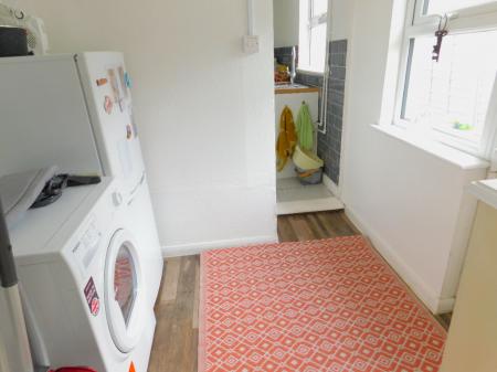 2 bedroom Terraced House to let in Alma Street, Sheerness, ME12