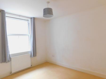 2 bedroom Property to let in High Street, Sheerness, ME12