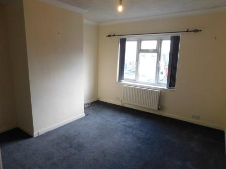 1 bedroom Flat to let in Marine Parade, Sheerness, ME12