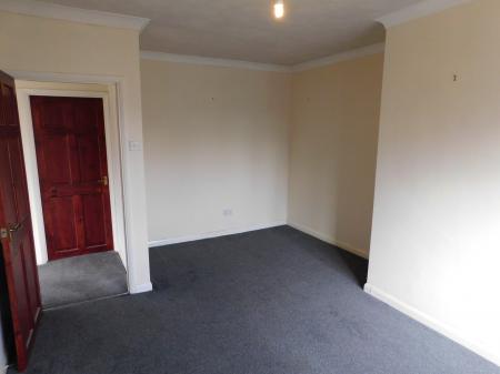 1 bedroom Flat to let in Marine Parade, Sheerness, ME12
