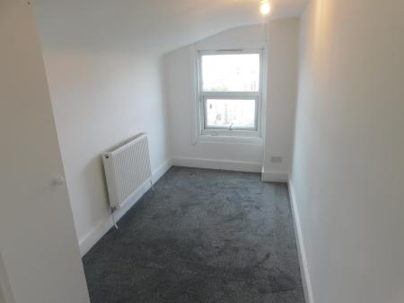 3 bedroom Terraced House to let in James Street, Sheerness, ME12