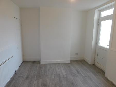 3 bedroom Terraced House to let in James Street, Sheerness, ME12