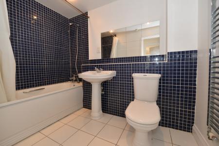 2 bedroom Flat for sale in Hill Lane, Southampton, SO15