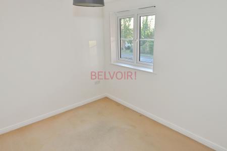 2 bedroom Flat for sale in Hiltingbury Road, Chandler's Ford, Eastleigh, SO53