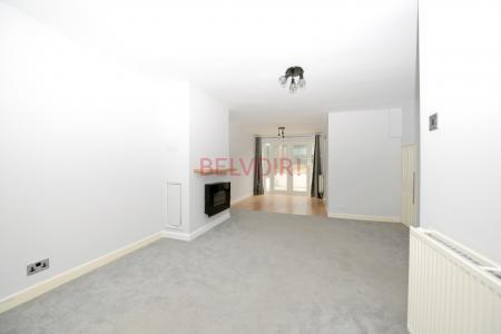 3 bedroom Terraced House for sale in Oakwood Drive, Southampton, SO16