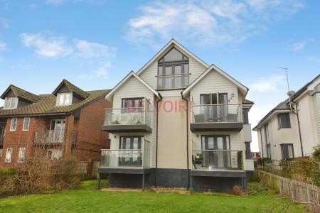 2 bedroom Flat for sale in Priory Road, St Denys, Southampton, SO17