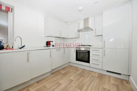 2 bedroom Flat for sale in Priory Road, St Denys, Southampton, SO17