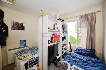 3 bedroom Terraced House for sale in Binstead Close, Southampton, SO16