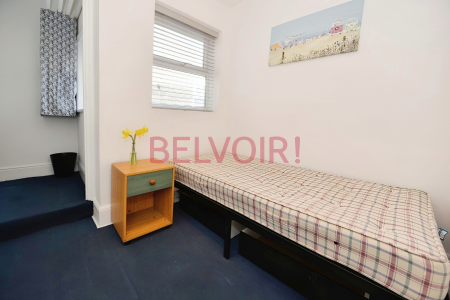 4 bedroom Terraced House to let in Arnold Road, Southampton, SO17