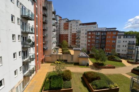 1 bedroom Flat to let in Briton Street, Southampton, SO14