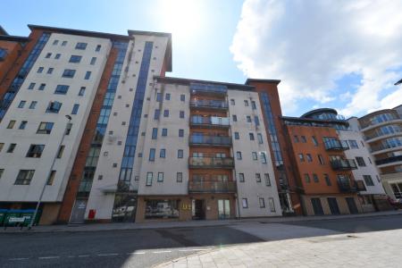 1 bedroom Flat to let in Briton Street, Southampton, SO14