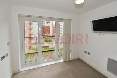 1 bedroom Flat to let in Briton Street, Southampton, SO14