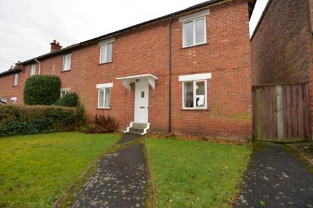4 bedroom End of terrace house to let in Broadlands Road, Highfield, Southampton, SO17