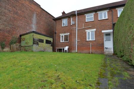 4 bedroom End of terrace house to let in Broadlands Road, Highfield, Southampton, SO17