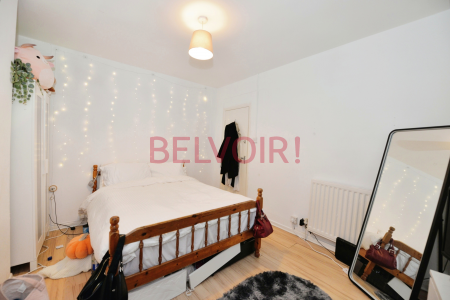 5 bedroom Semi-detached house to let in Burlington Road, Polygon, Southampton, SO15