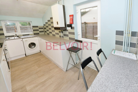3 bedroom Terraced House to let in Burton Road, Southampton, SO15