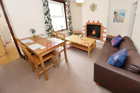 3 bedroom Terraced House to let in Earls Road, Southampton, SO14