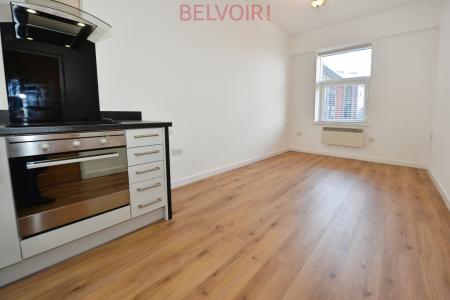 1 bedroom Flat to let in Millbrook Road East, Southampton, SO15
