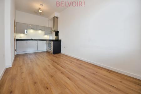 1 bedroom Flat to let in Millbrook Road East, Southampton, SO15