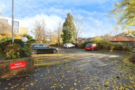 1 bedroom Flat for sale in Westwood Road, Southampton, SO17