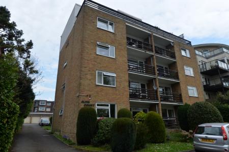 2 bedroom Flat to let in Westwood Road, Southampton, SO17