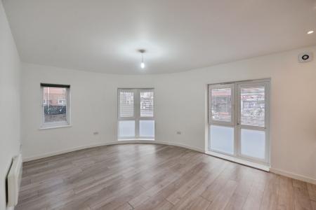 2 bedroom Flat to let in Bevois Valley Road, Southampton, SO14