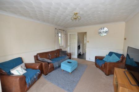 2 bedroom Semi-detached house for sale in New Road, Fair Oak, Eastleigh, SO50