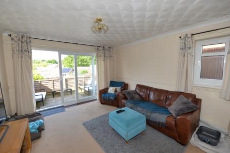 2 bedroom Semi-detached house for sale in New Road, Fair Oak, Eastleigh, SO50