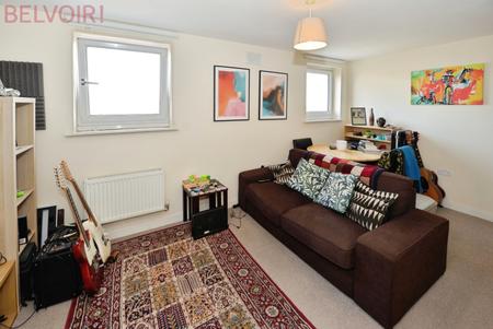 1 bedroom Flat to let in Alexander Square, Eastleigh, SO50