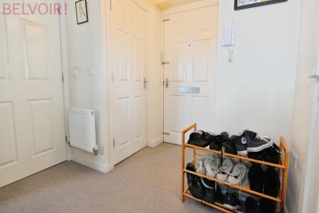 1 bedroom Flat to let in Alexander Square, Eastleigh, SO50