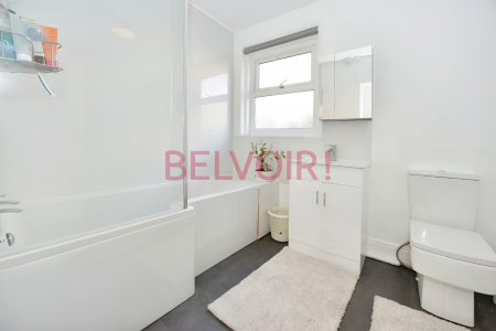 4 bedroom Terraced House for sale in Arnold Road, Southampton, SO17