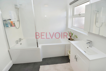 4 bedroom Terraced House for sale in Arnold Road, Southampton, SO17