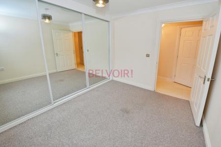 2 bedroom Flat to let in Archers Road, Archway, Southampton, SO15