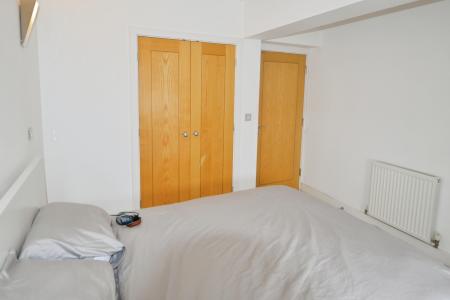 1 bedroom Flat to let in High Street, Southampton, SO14