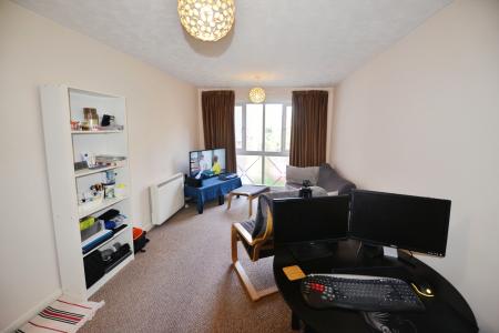 1 bedroom Flat to let in Hill Lane, Southampton, SO15