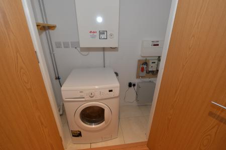 2 bedroom Flat to let in John Thornycroft Road, Southampton, SO19