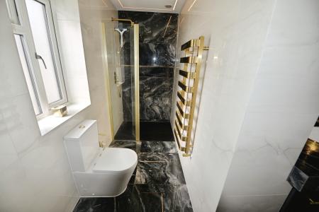 4 bedroom Semi-detached house to let in Upper Brownhill Road, Maybush, Southampton, SO16