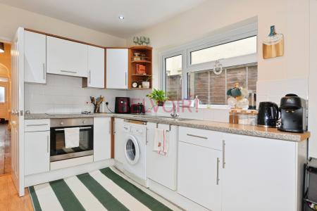 3 bedroom Terraced House for sale in Clausentum Road, Southampton, SO14