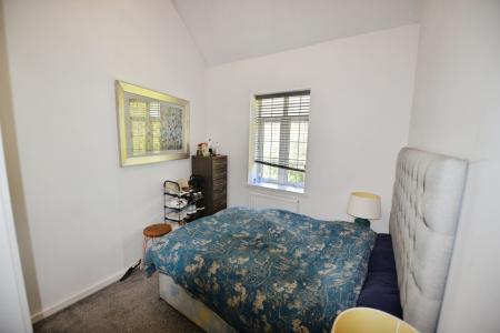 1 bedroom Flat to let in Millbrook Road East, Southampton, SO15