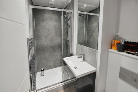 1 bedroom Flat to let in Millbrook Road East, Southampton, SO15