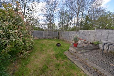 1 bedroom Flat to let in King Edward Avenue, Shirley, Southampton, SO16