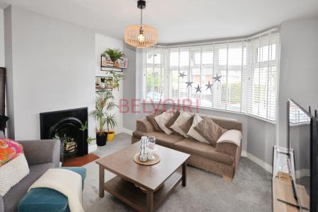 1 bedroom Flat to let in King Edward Avenue, Shirley, Southampton, SO16