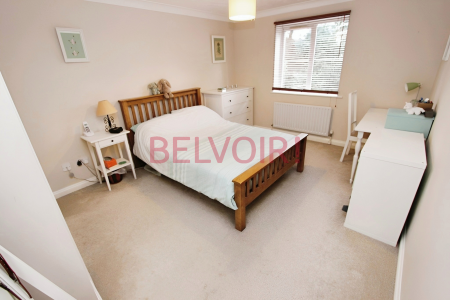 2 bedroom Flat to let in Archers Road, Southampton, SO15