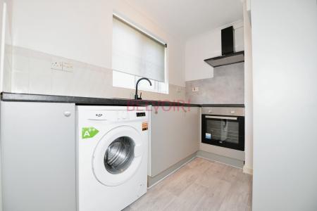 1 bedroom Studio flat to let in Kitchener Road, Southampton, SO17
