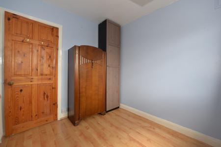 3 bedroom Semi-detached house to let in Honeysuckle Road, Southampton, SO16