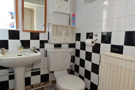 3 bedroom Semi-detached house to let in Honeysuckle Road, Southampton, SO16